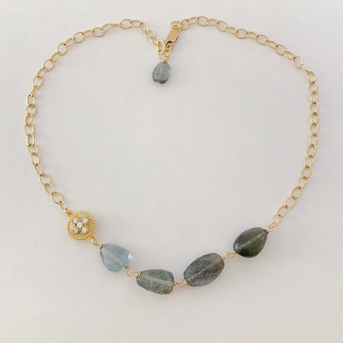 Moss Aquamarine Chunky Gold Necklace